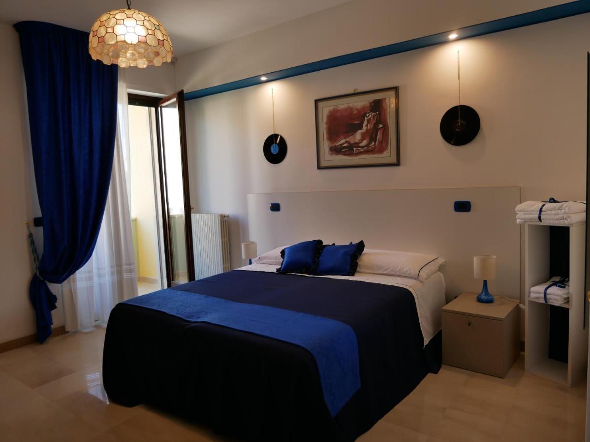 Donna Nicla B&B มาเตรา ภายนอก รูปภาพ